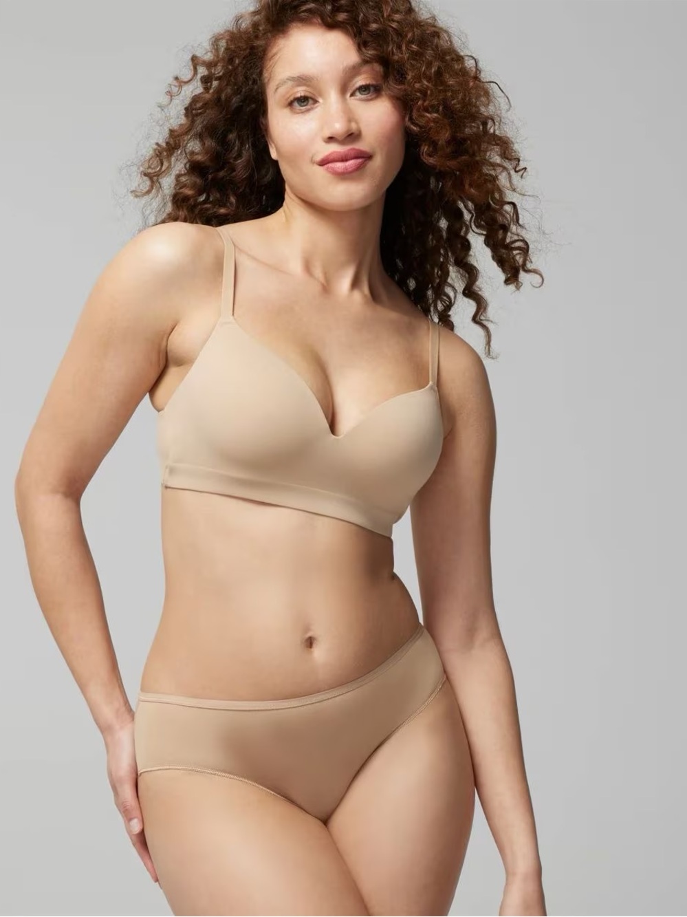 Soma NWT Women’s Enbliss Wireless Bra 36DDD Pale Sand